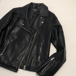 TOPSHOP size 8 faux leather black jacket